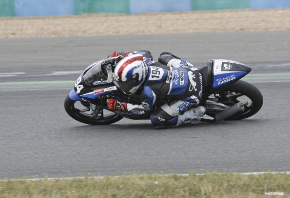 MAGNY-COURS  - FSBK 2011
5 ème manche du Championnat de France Superbike
16 & 17 Juillet 2011
© PHOTOPRESS
Tel: 04 93 37 95 96
info@photopress.fr
